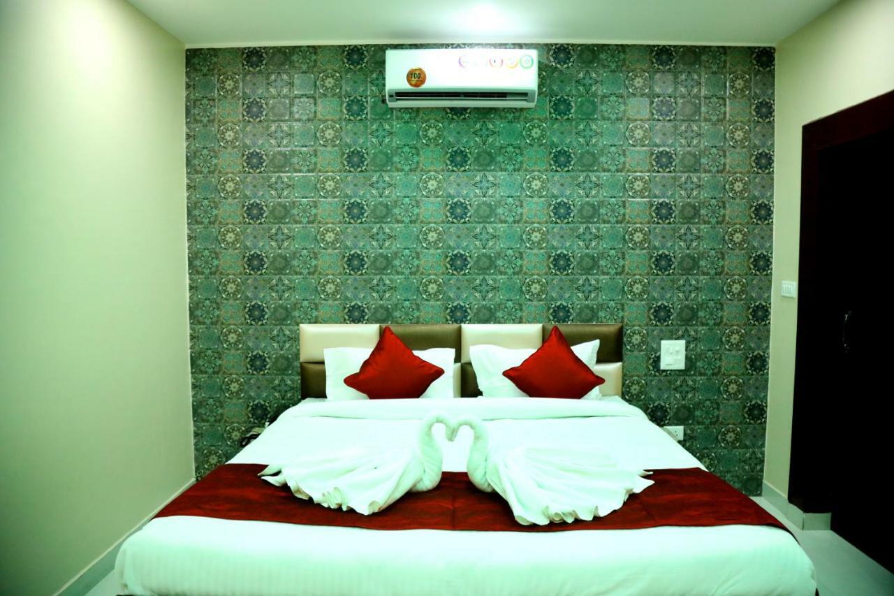 Hotel New Seasons Kālka Exterior foto